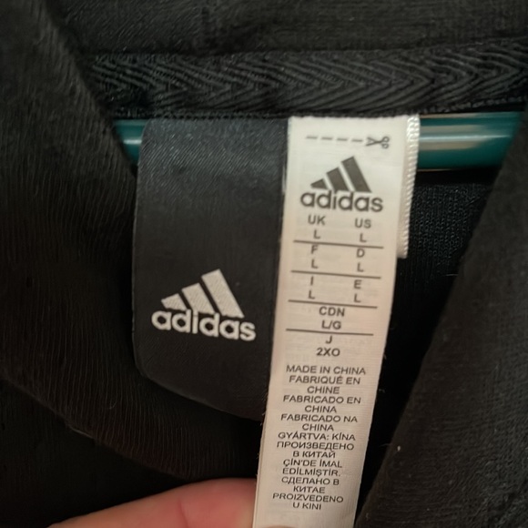 Adidas black short sleeved hoodie - Picture 6 of 6